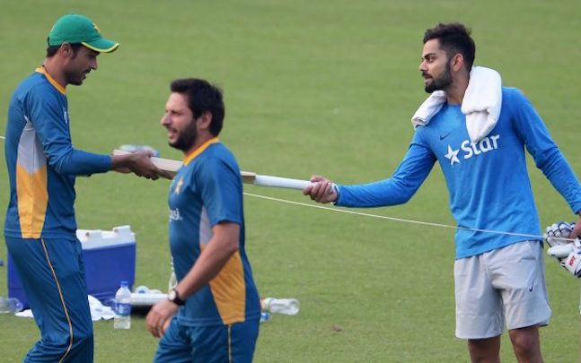 virat-kohli-mohammad-amir