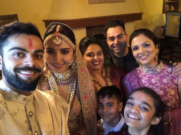 Virat Anushka with family