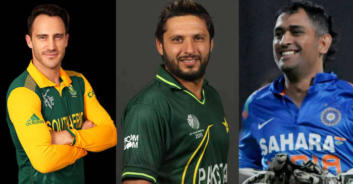 Shahid Afridi and Faf Du Plessis hails leader MS Dhoni