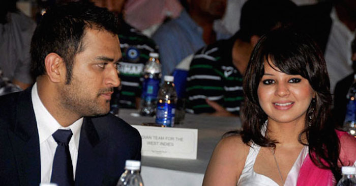 Sakshi Dhoni slams I&B Minister after MS Dhoni’s Aadhaar details get leaked on Twitter