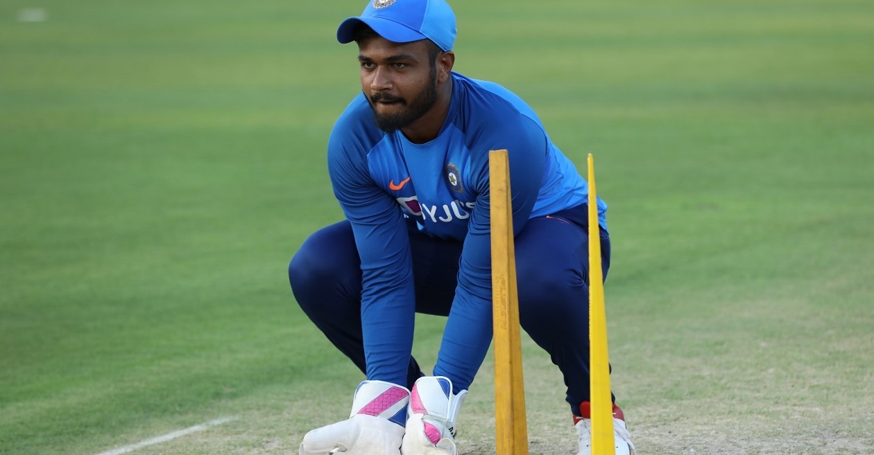 Netizens fume at BCCI for not picking Sanju Samson in the Asia Cup 2022 squad