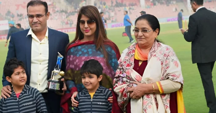 Aarti Sehwag in stadium